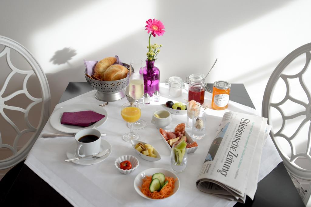 Alte Apotheke Bed&Breakfast Karlsbad Zimmer foto